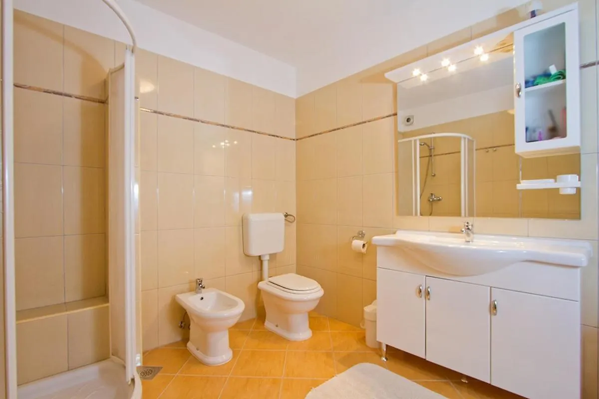 Apartment Daniela Novigrad  0*, Novigrad (Istria) Croatia