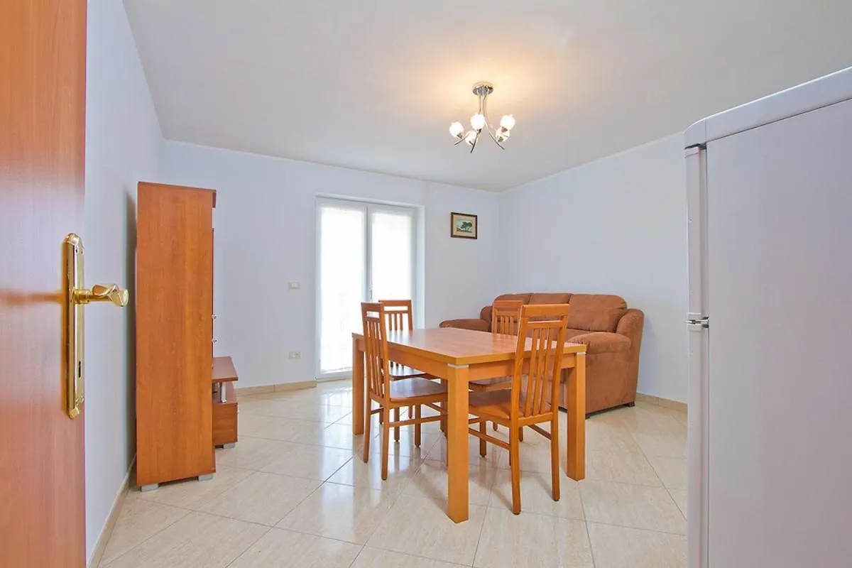Apartment Daniela Novigrad
